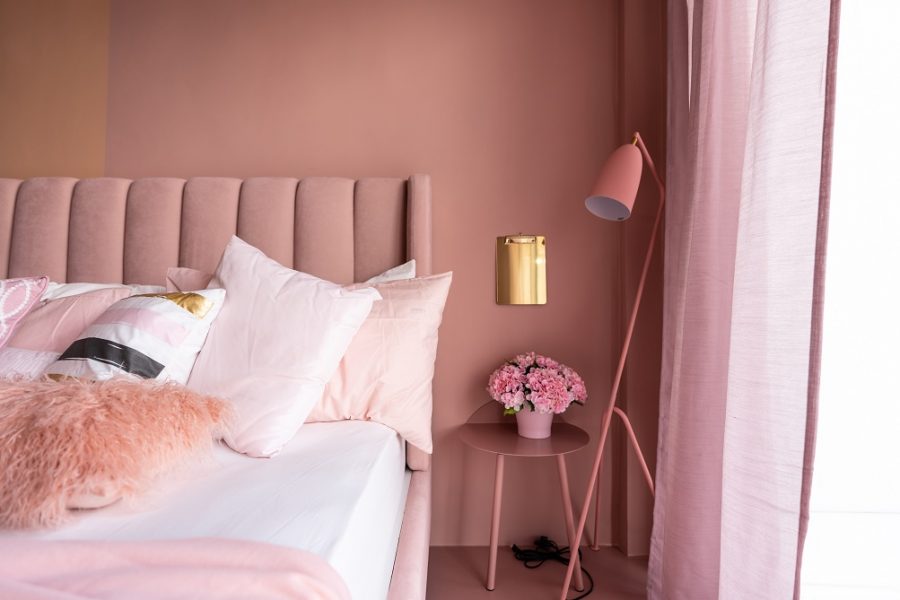 10 trending pink two colour combinations for your bedroom walls